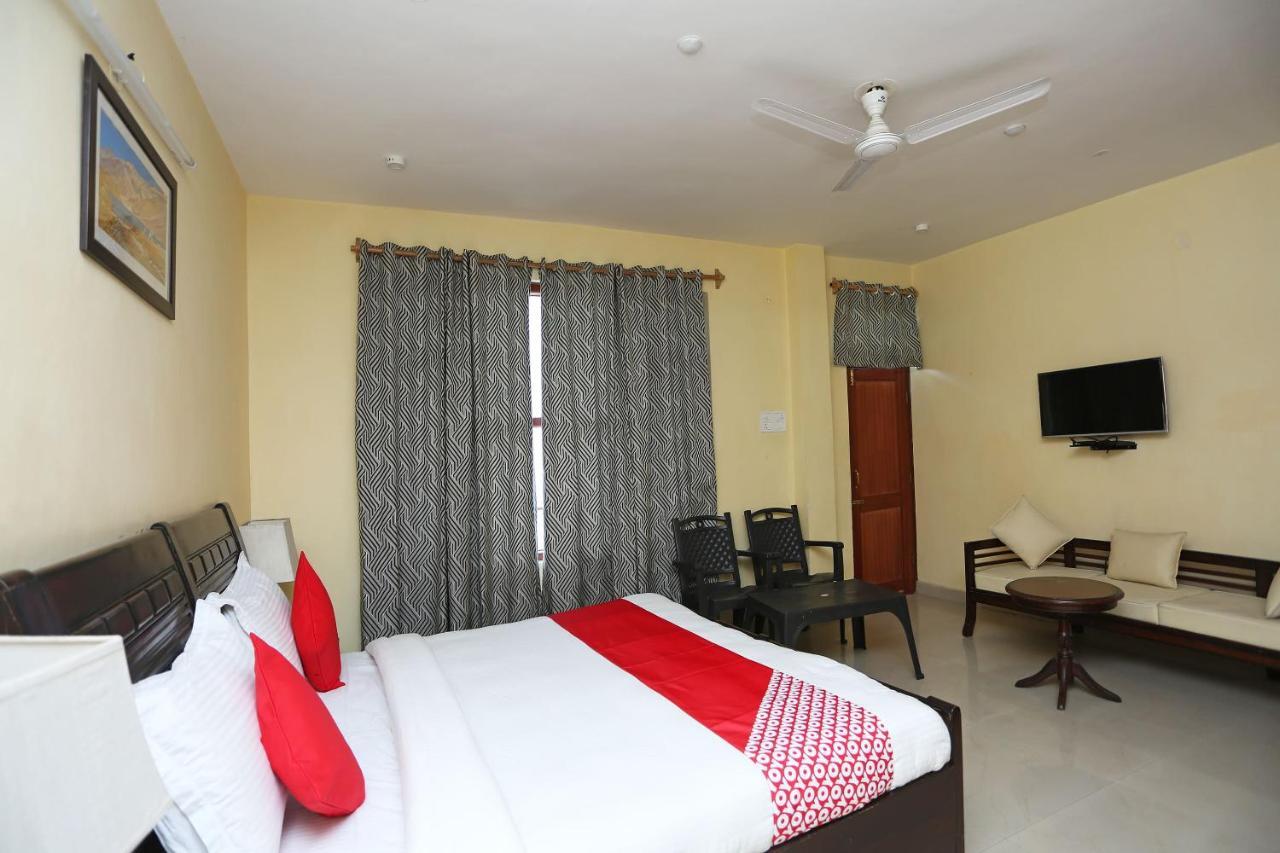 Oyo 35461 Deodar Villa 达兰萨拉 外观 照片